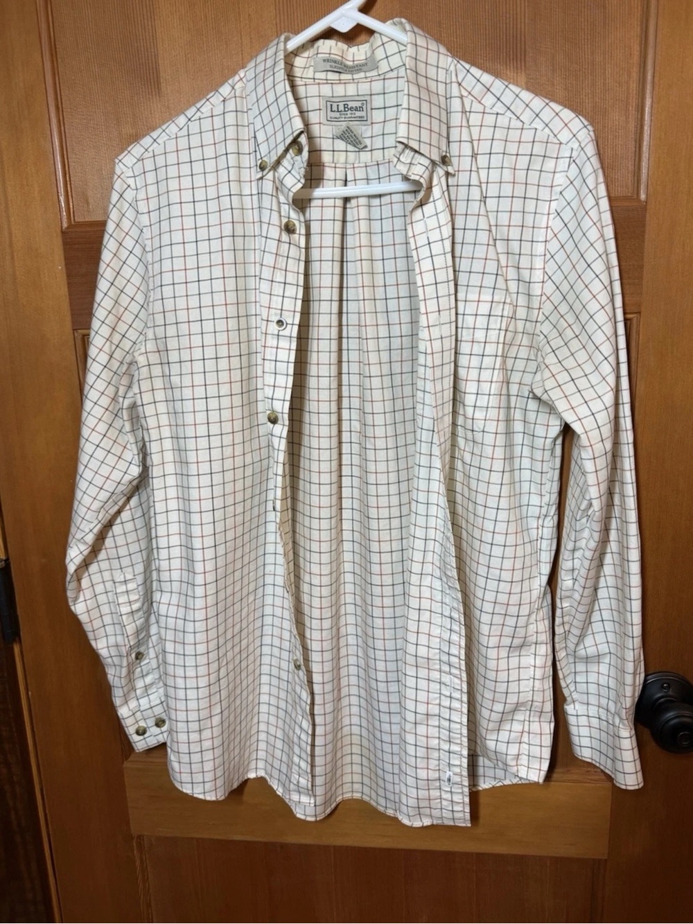 L.L. Bean Men’s Wrinkle Resistant Long Sleeve Button Down Shirt Tattersall